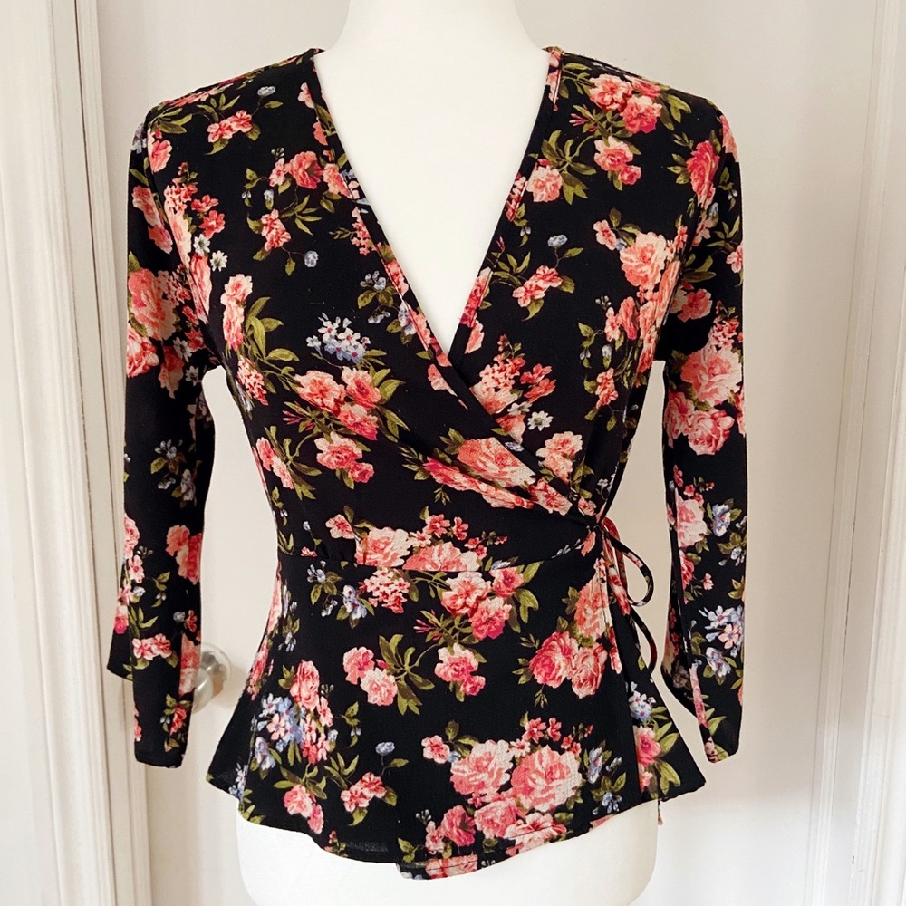 Moiety Floral Wrapped Top